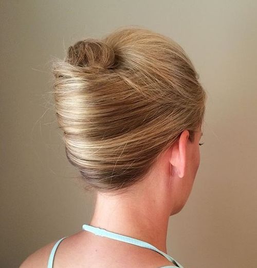 21 Best Prom Hairstyles For Short Hair To Make Some Noise In