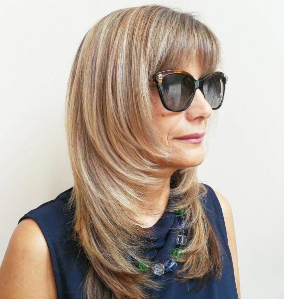 30 Best Youthful Hairstyles For Women Over 50 To Look Cuter